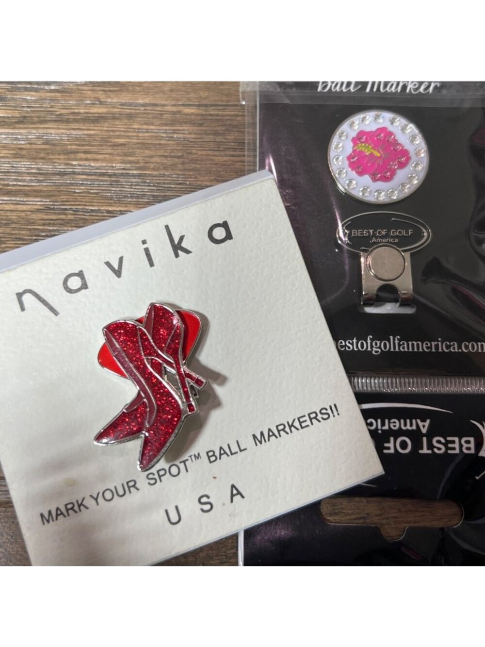 NAVIKA Glitzy Red Stiletto Golf Ball Marker & Magnetic Hat Clip with Bonus NWT